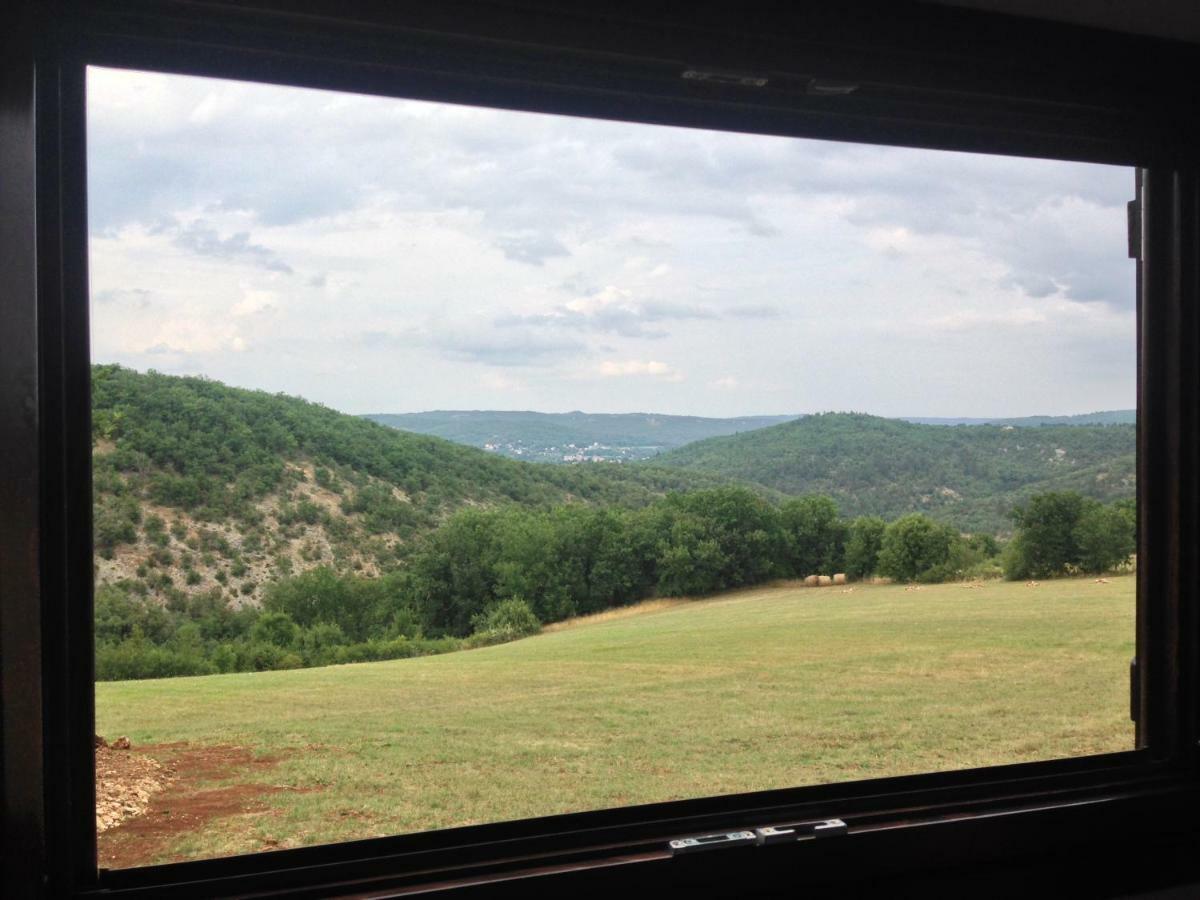 Affittacamere La Roulotte Clerelu - Du Domaine Des Ramonets Cahors Esterno foto